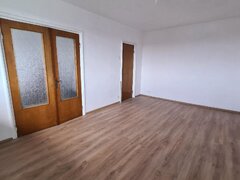 Prelungirea Ghencea, 3 camere, etaj 5/10
